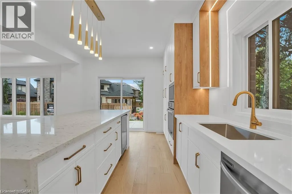 382 SOUTHCOTE Road