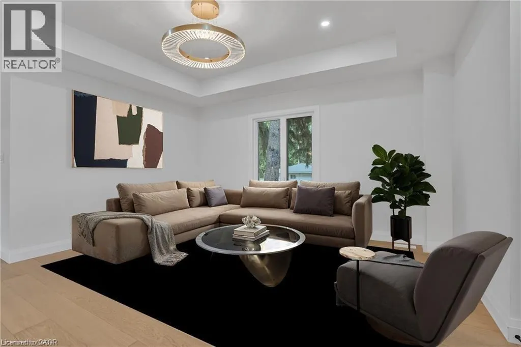 382 SOUTHCOTE Road