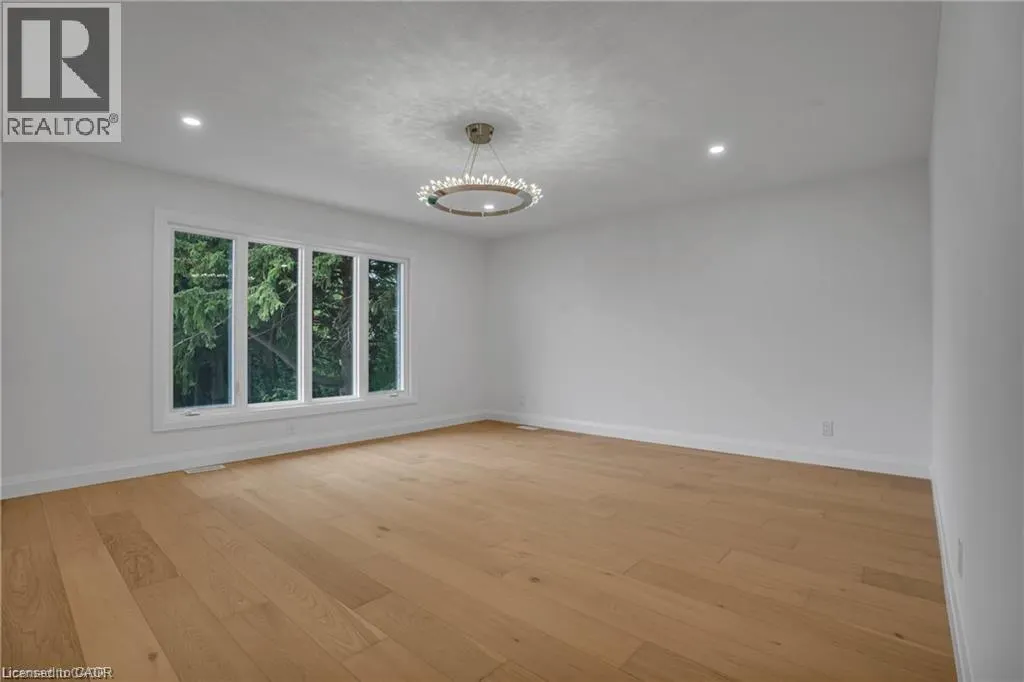 382 SOUTHCOTE Road