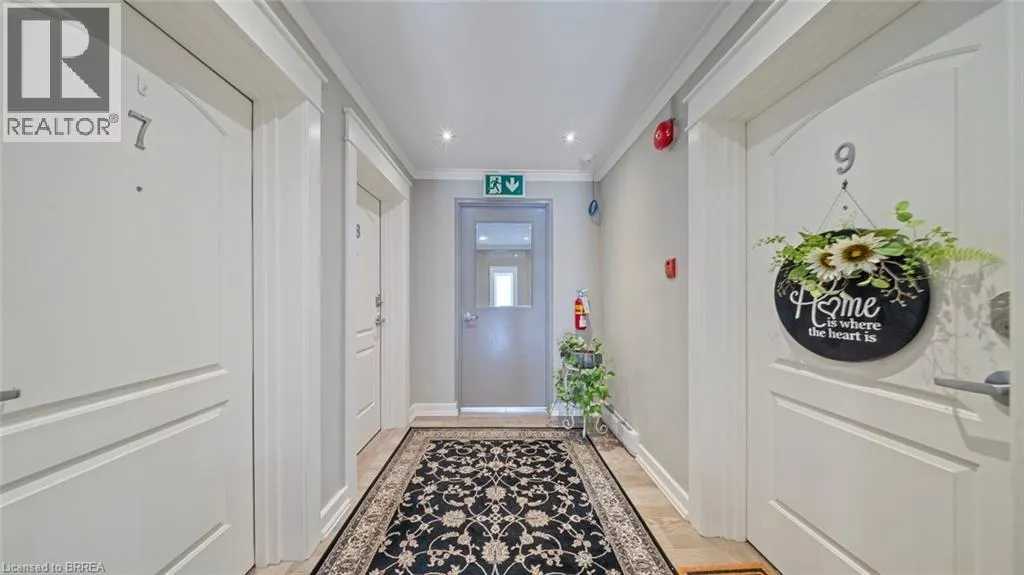 36 WILLOW Street