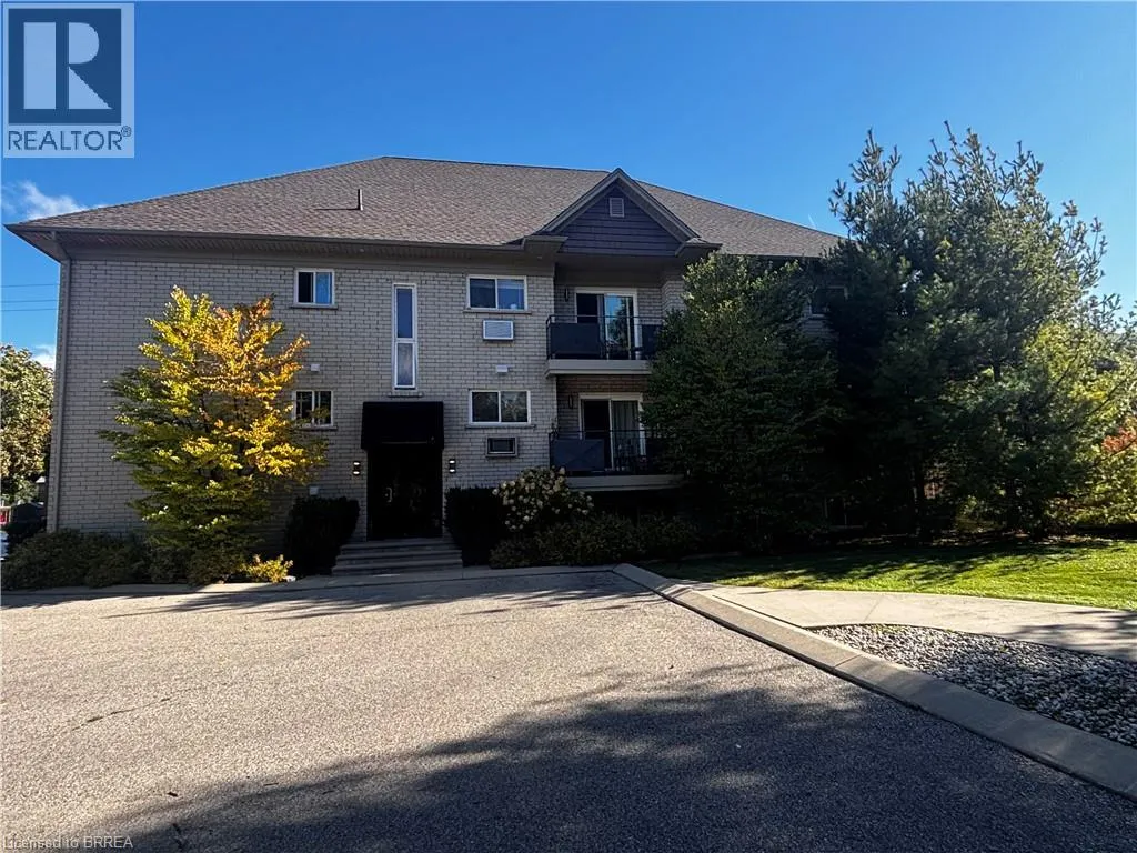 36 WILLOW Street