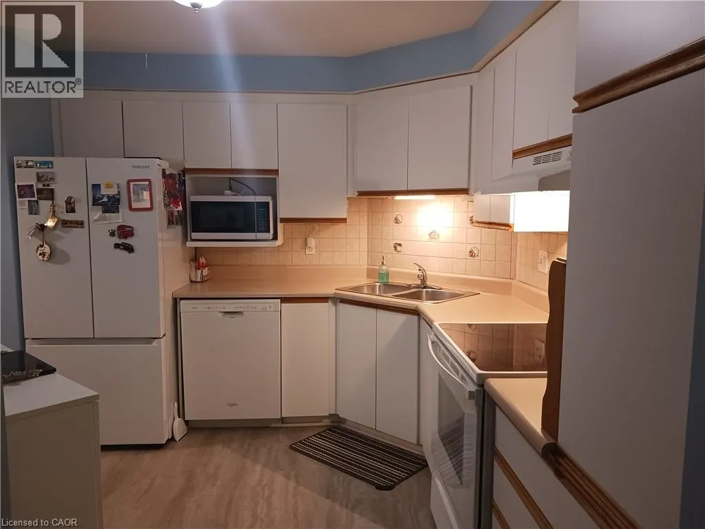 8 HURON Street Unit# 108 #108