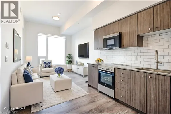 15 S WELLINGTON Street S Unit# 303 #303