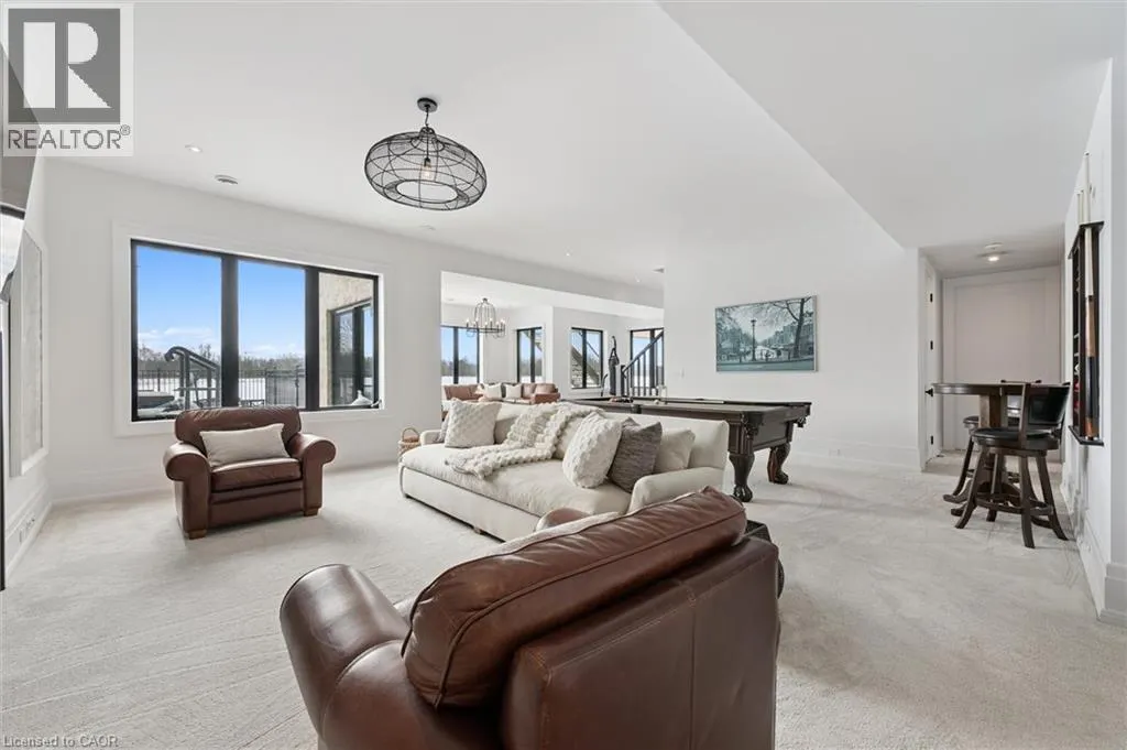 129 HERITAGE LAKE Drive