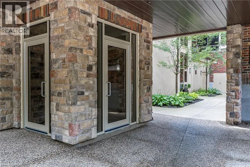 397 KING Street W Unit# 207 #207