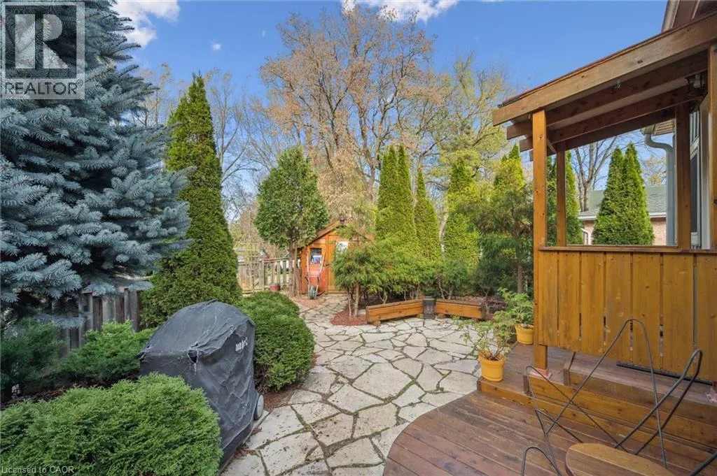 32 HOLLY Trail