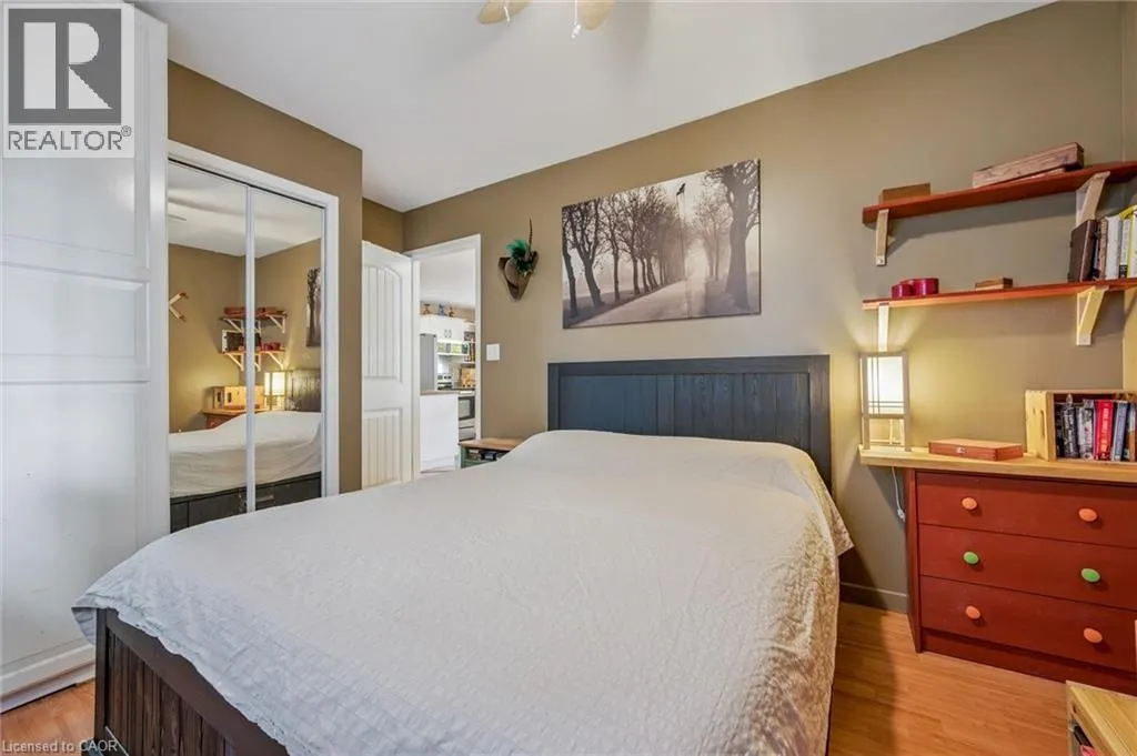 32 HOLLY Trail