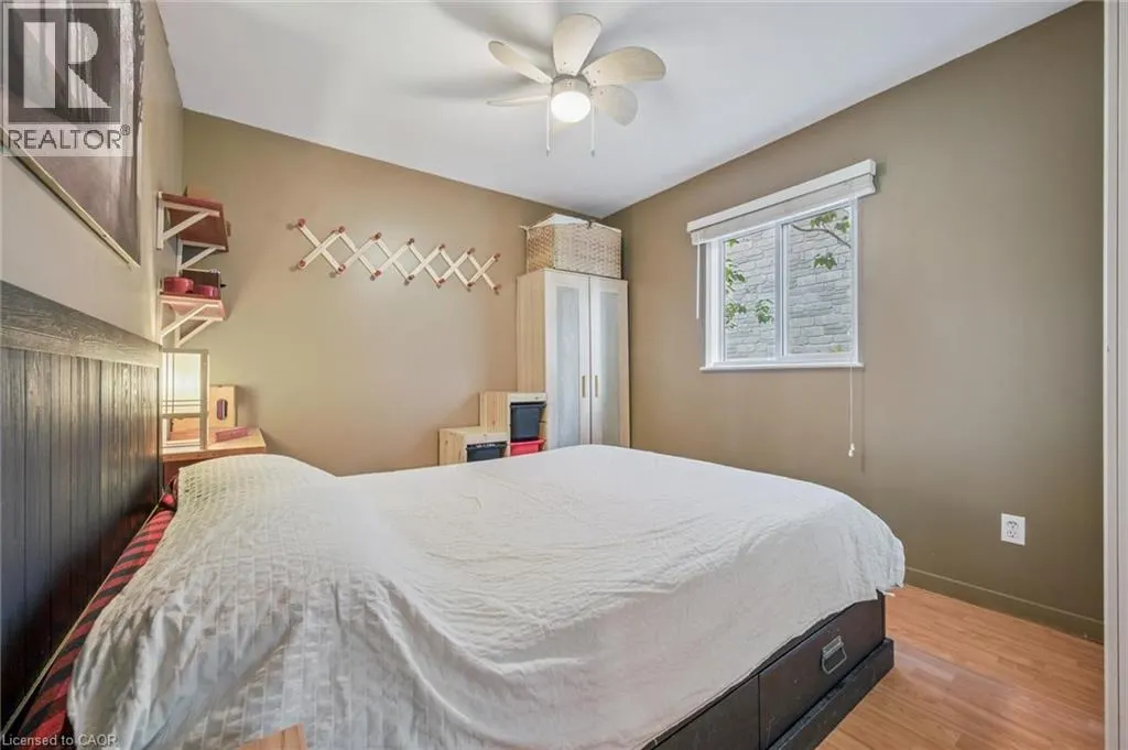 32 HOLLY Trail
