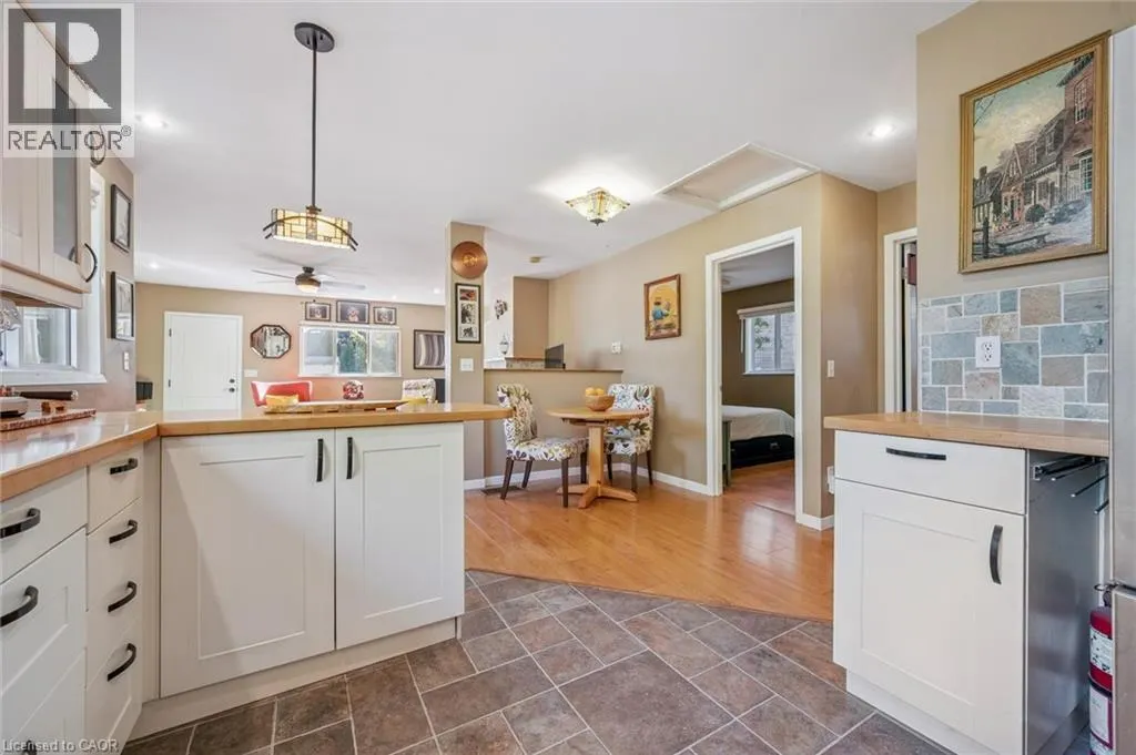 32 HOLLY Trail