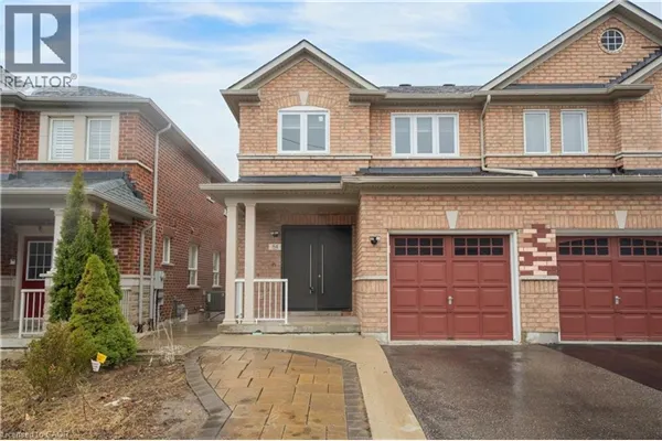 84 ANDRIANA Crescent