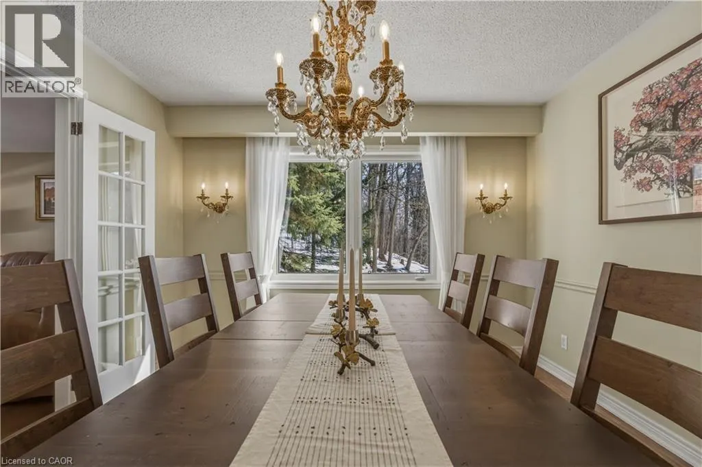 6 IRIS Court
