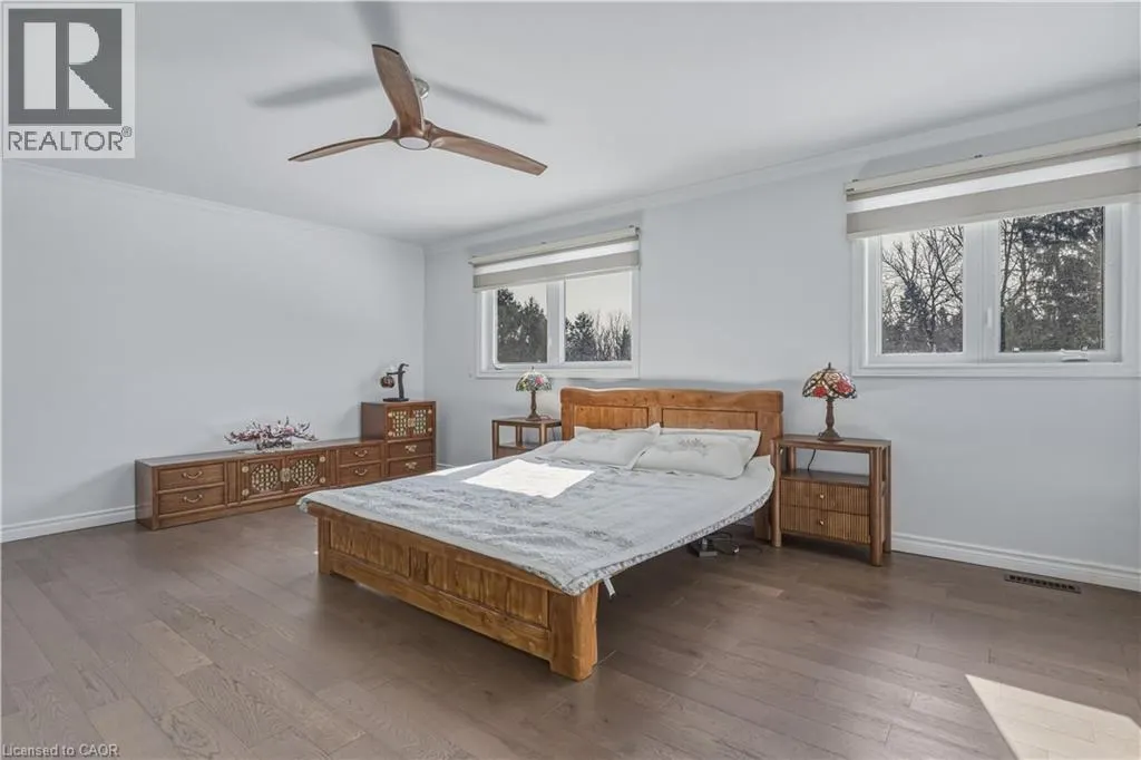 6 IRIS Court