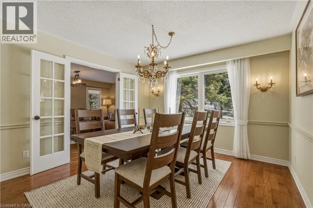 6 IRIS Court