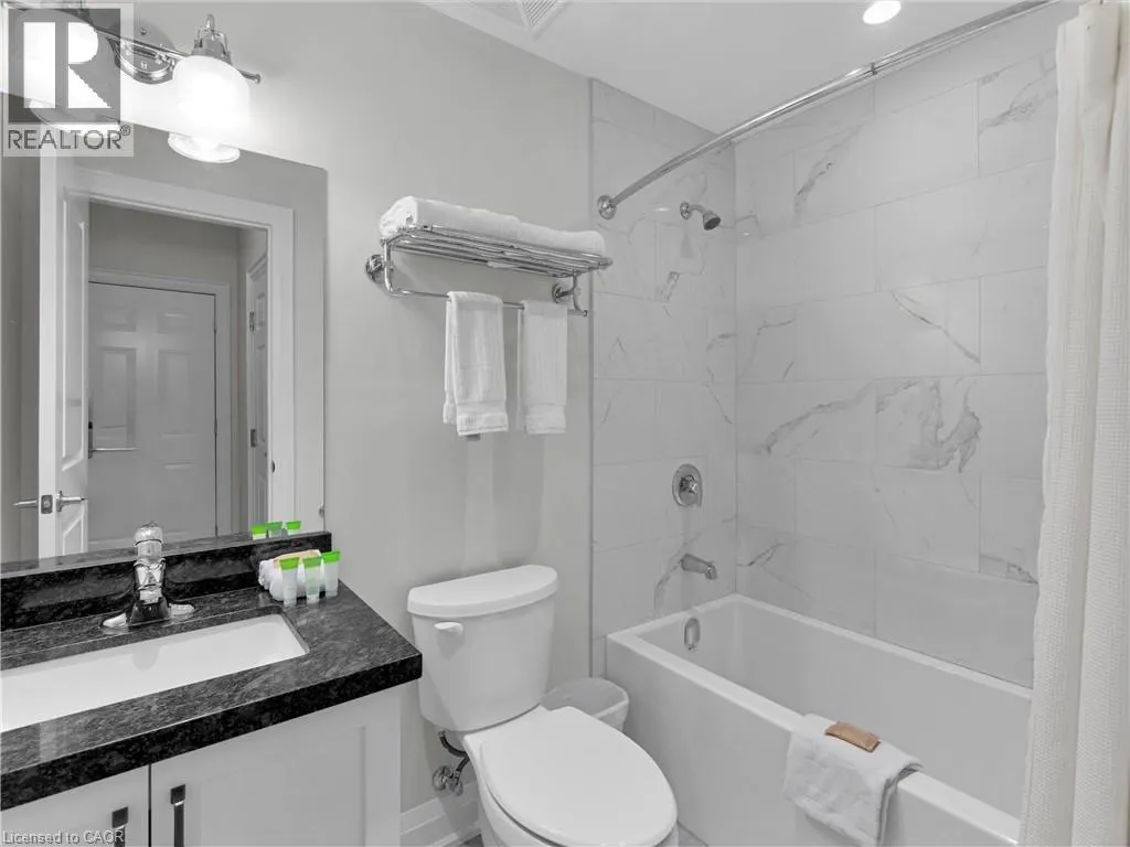 1869 MUSKOKA 118 Road W Unit# BTW-101 #BTW-101