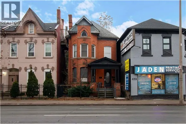 417 KING Street W