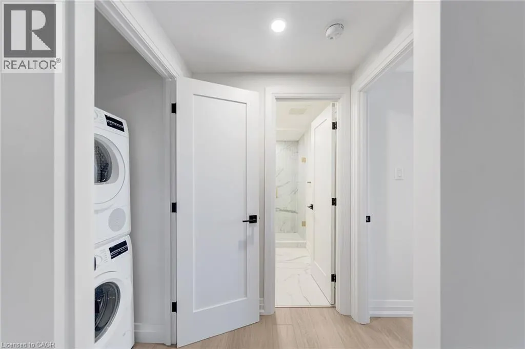 102 BRONTE Road Unit# 303 #303