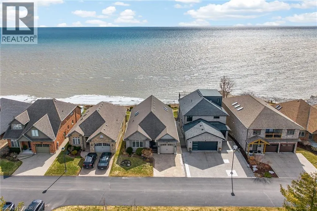 80 NEW LAKESHORE Road Unit# 16 #16