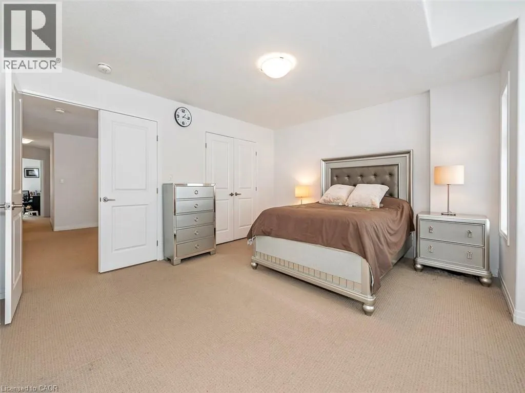 4076 HEALING Street