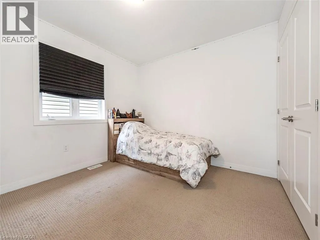 4076 HEALING Street