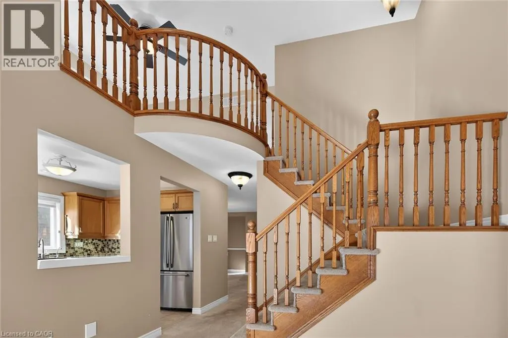 76 ABBOTSFORD Trail