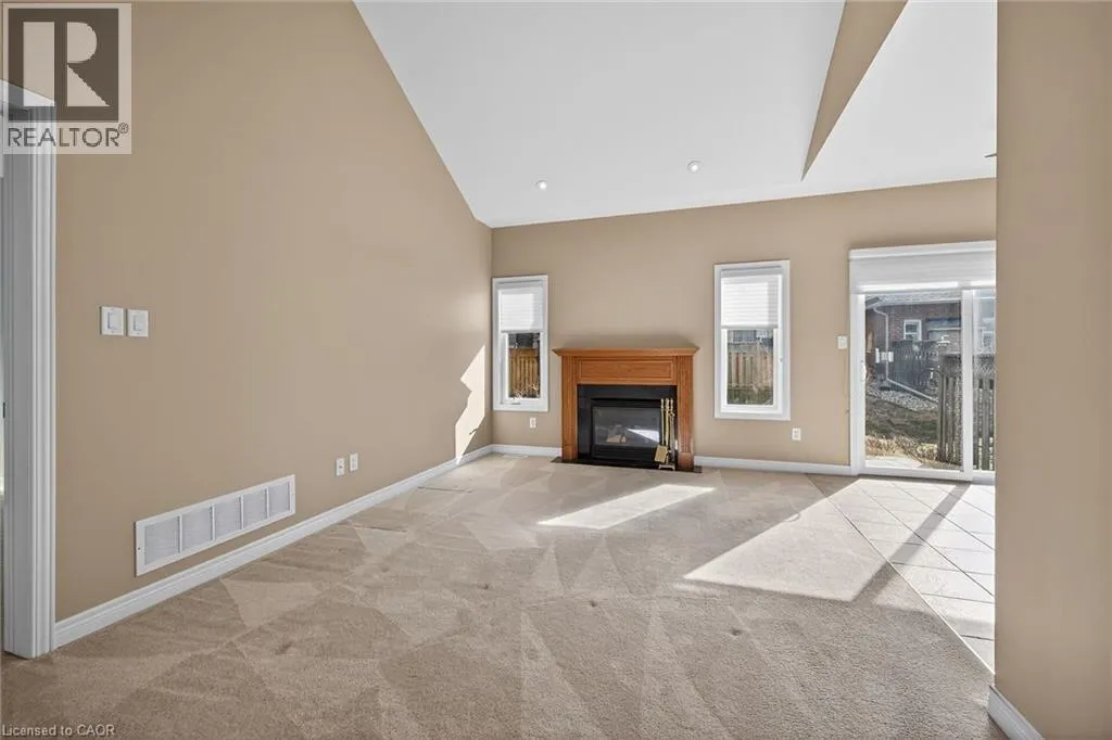 76 ABBOTSFORD Trail