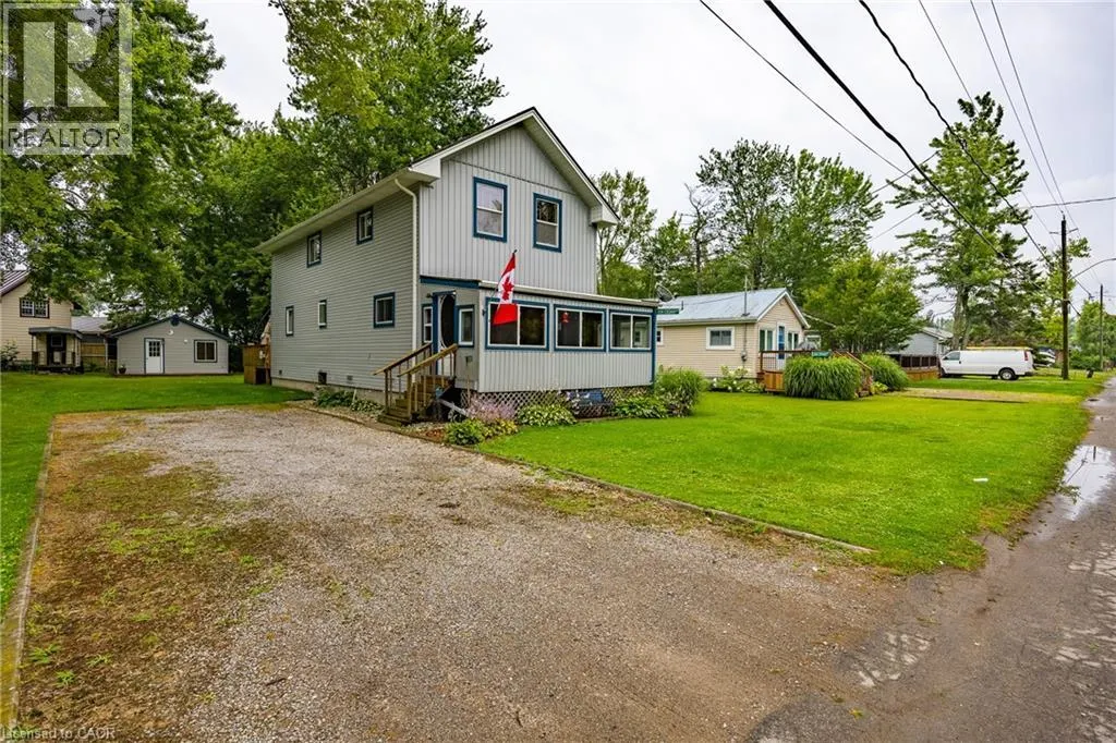 306 CEDAR Drive