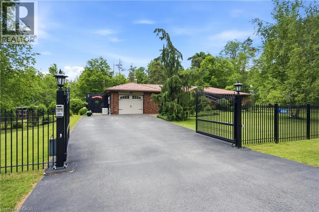 484 CONCESSION 11 Road E
