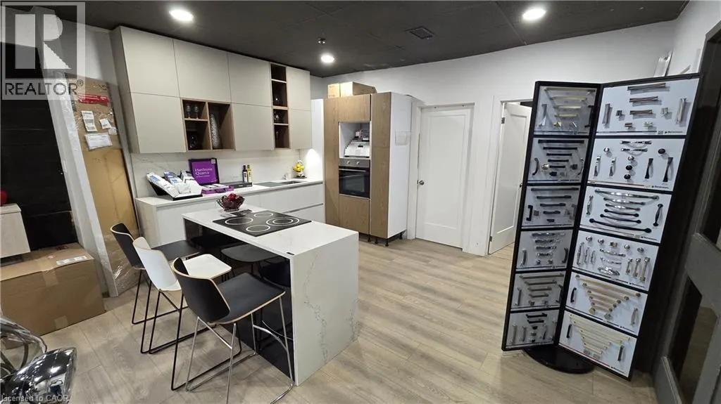 2172 WYECROFT Road Unit# 14,15 #14,15
