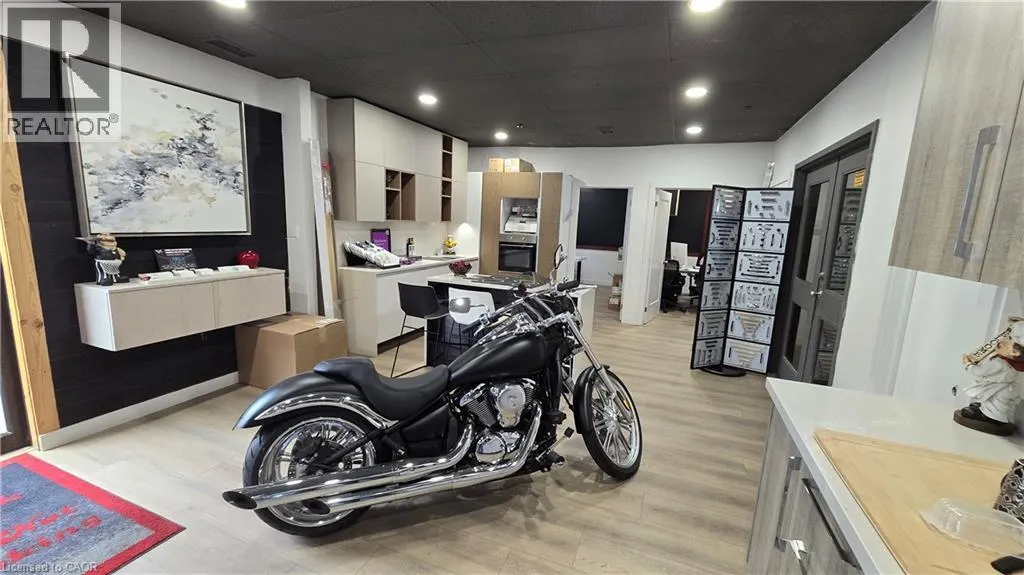2172 WYECROFT Road Unit# 14,15 #14,15