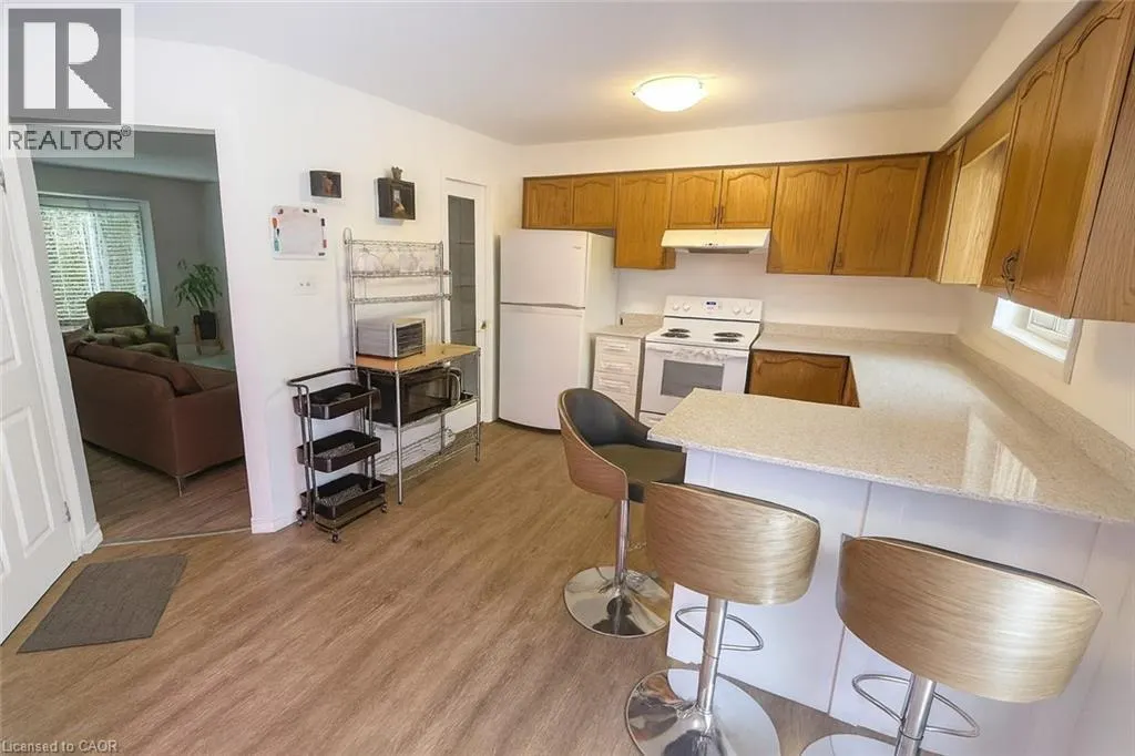 988 PROSPERITY Court