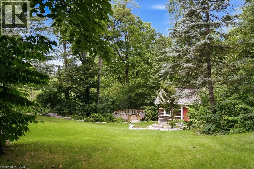 373 BROOKVIEW Court
