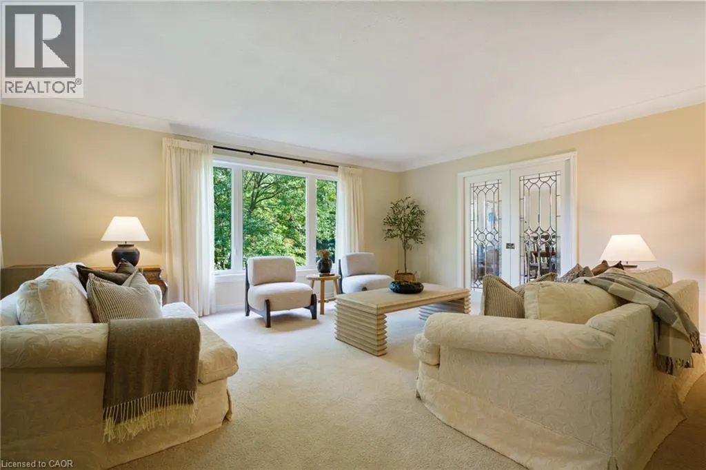 373 BROOKVIEW Court