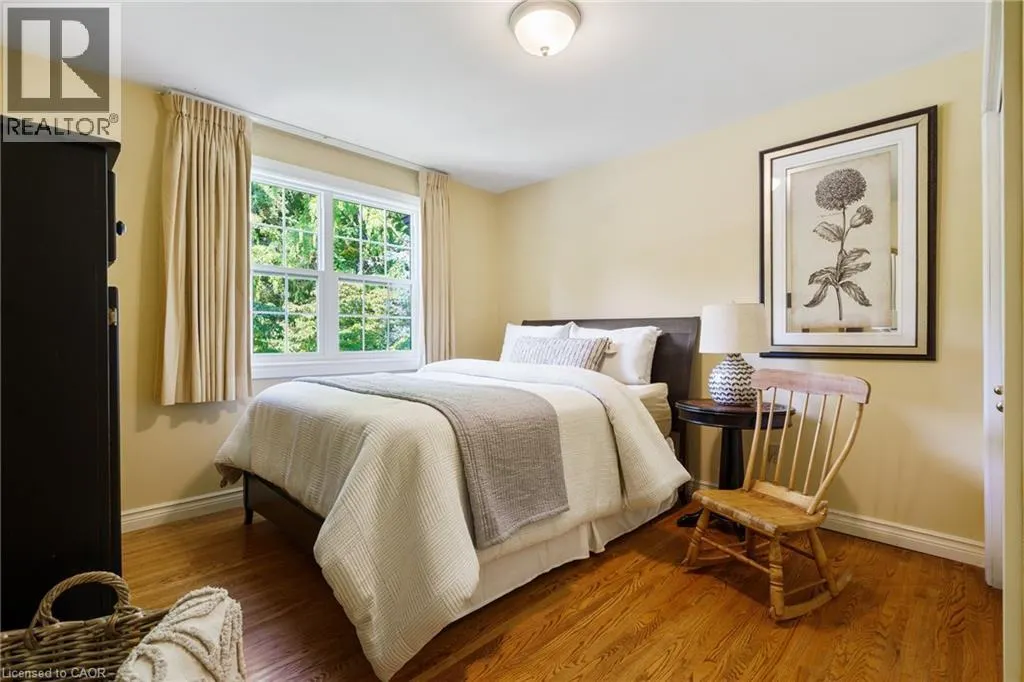 373 BROOKVIEW Court