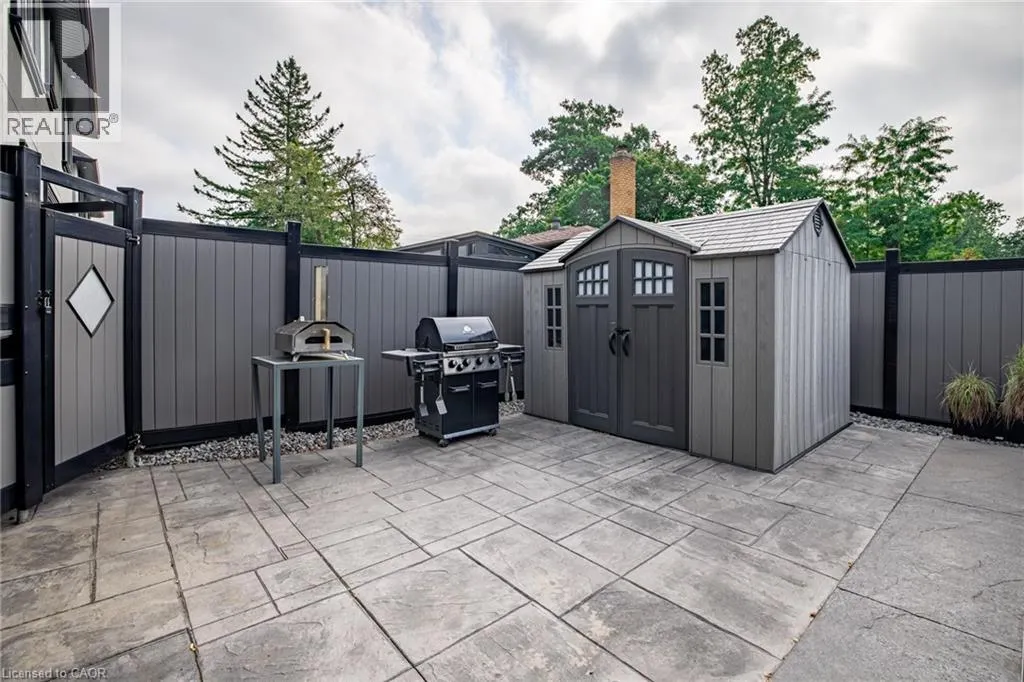 4 LOCKMAN Drive