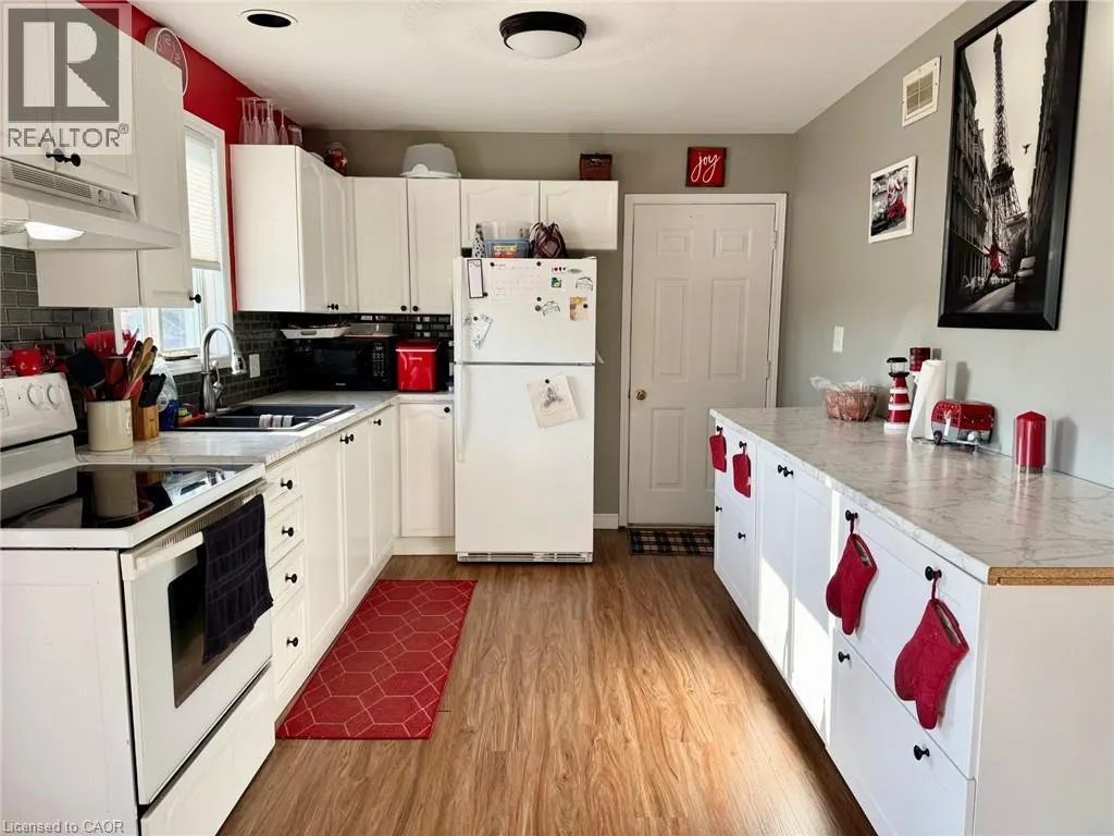 13 HAWTREY Road