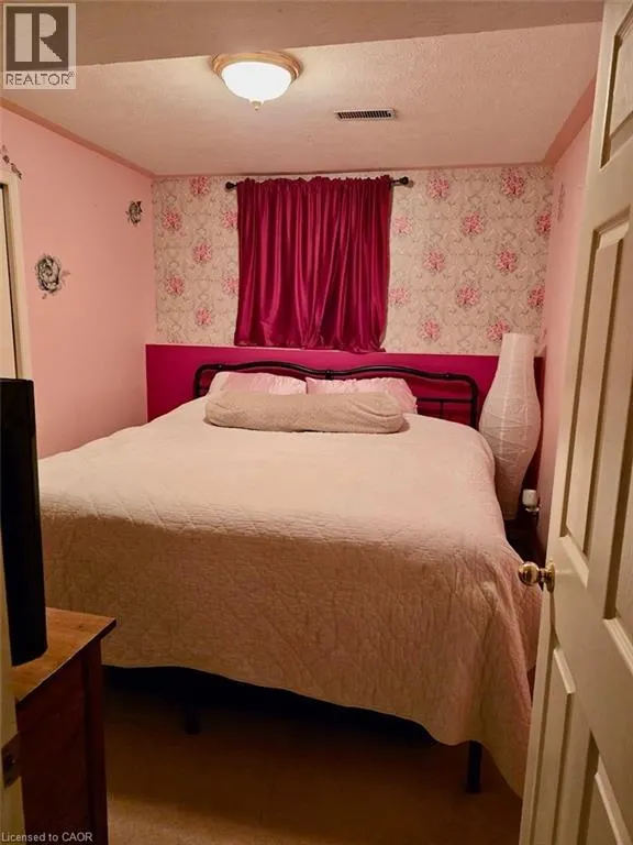 13 HAWTREY Road
