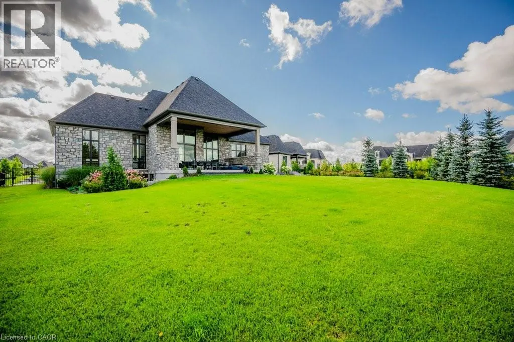 161 HERITAGE LAKE Drive