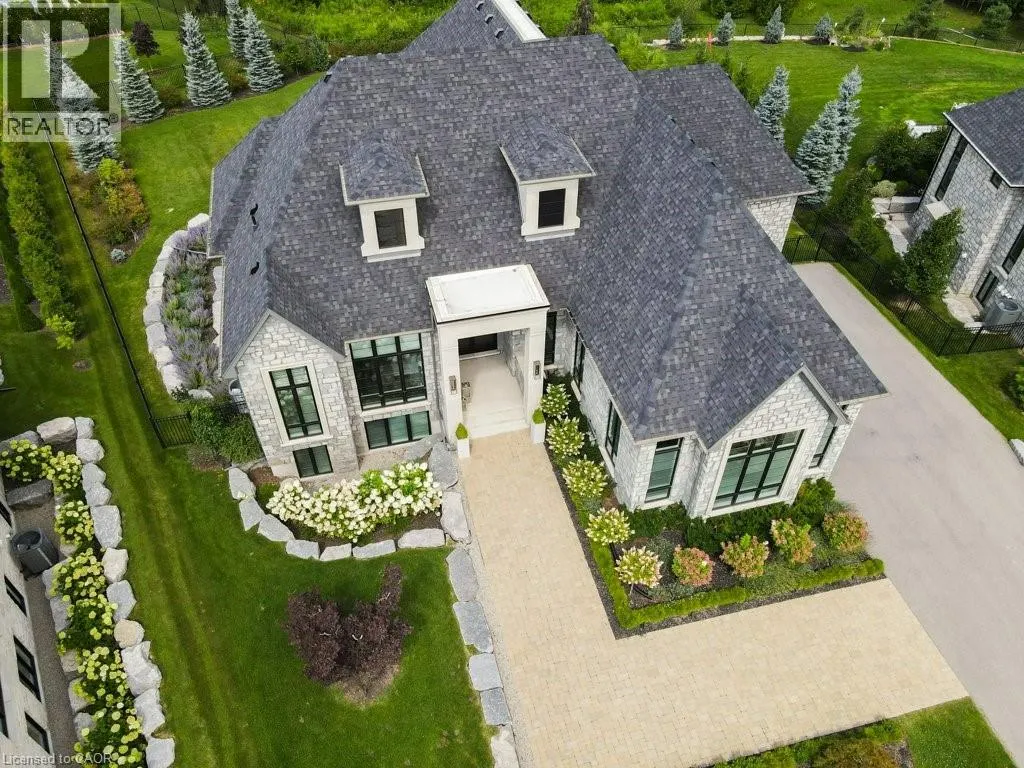 161 HERITAGE LAKE Drive