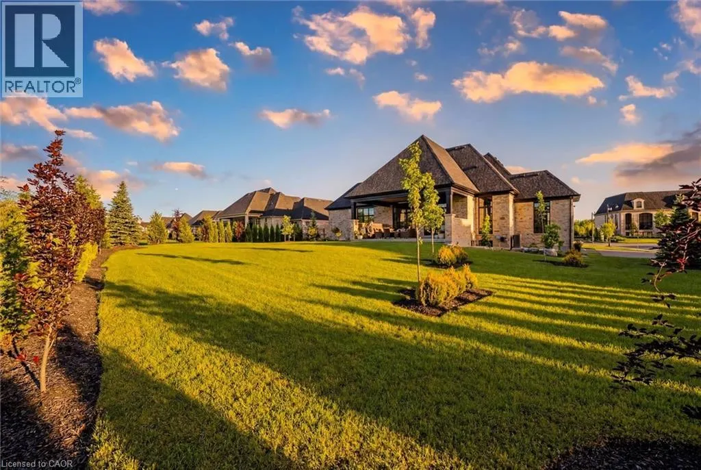 112 HERITAGE LAKE Drive