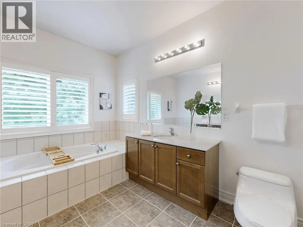 2238 LYNDHURST Drive