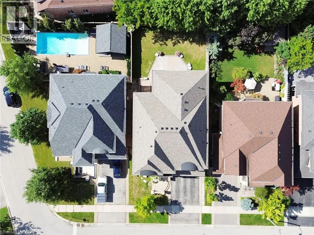 2238 LYNDHURST Drive
