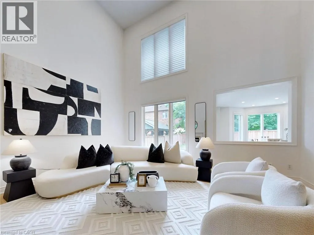 2238 LYNDHURST Drive