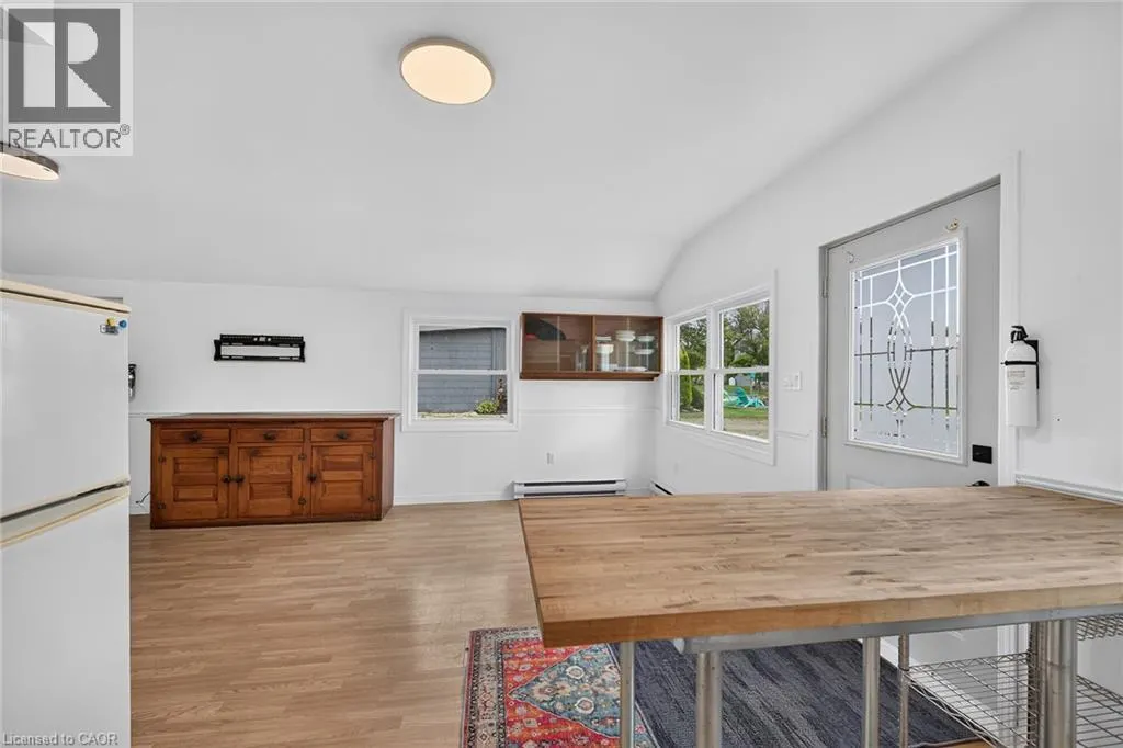 5 WILLOWAY Lane
