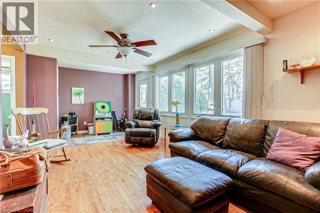 88 WOODSTOCK Avenue