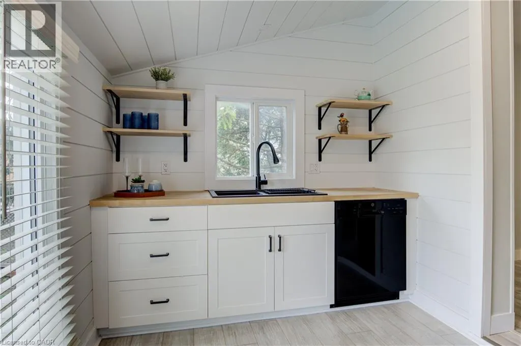 3593 CONCESSION Drive