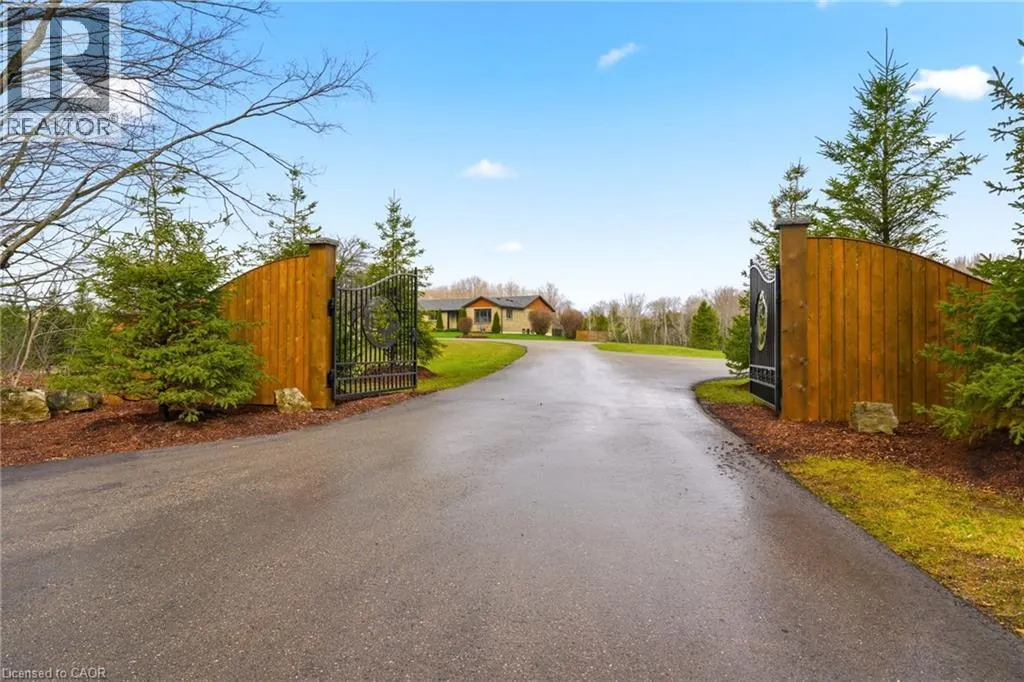 1371 10TH CONCESSION Road W