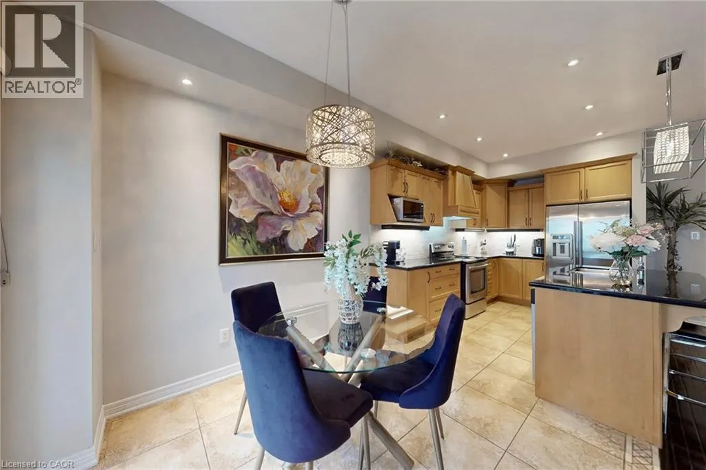 34 FOREST VALLEY Crescent
