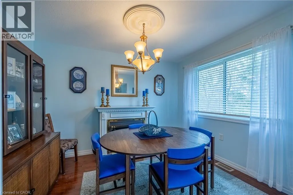 93 ELMHURST Avenue Unit# 8 #8