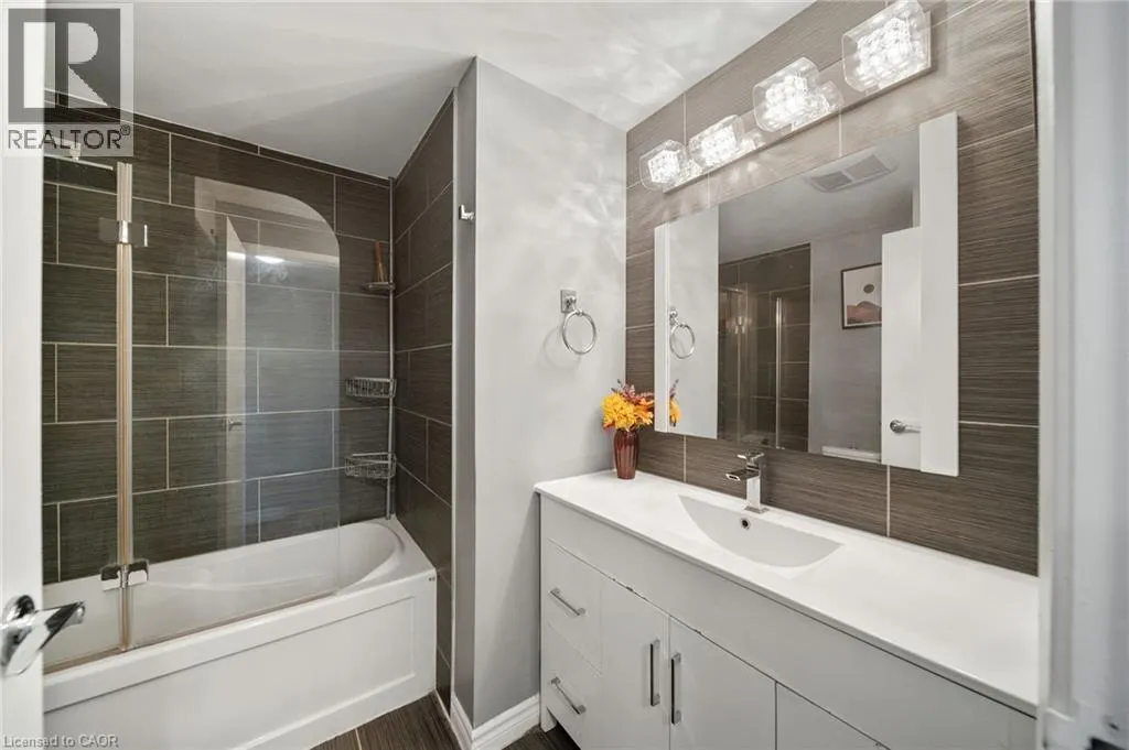 160 RITTENHOUSE Road Unit# 20 #20