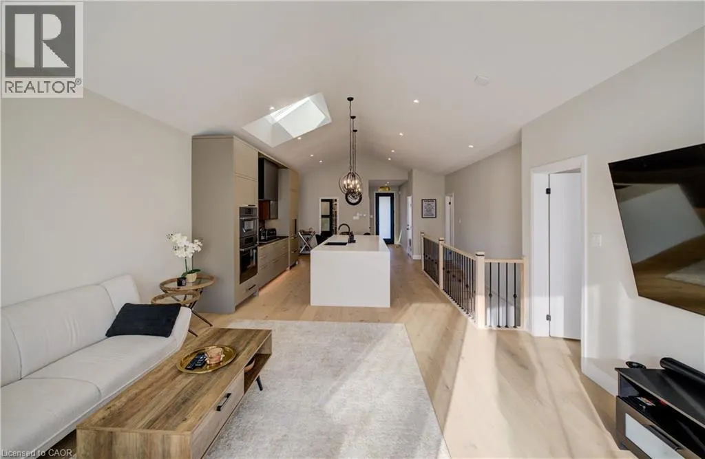 86 IRONHORSE Drive